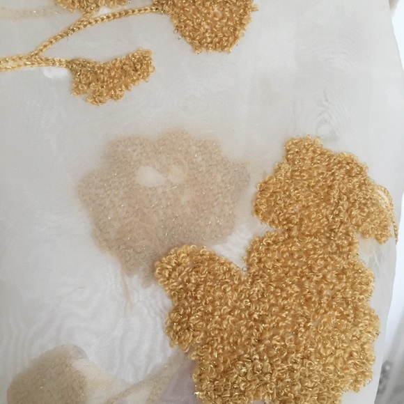 Chic top with gold thread - Picture 2 of 2